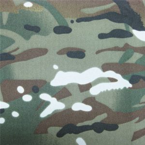 teflon 100% polyester vävt vattentät utomhus militär kamouflage regnjacka tyg